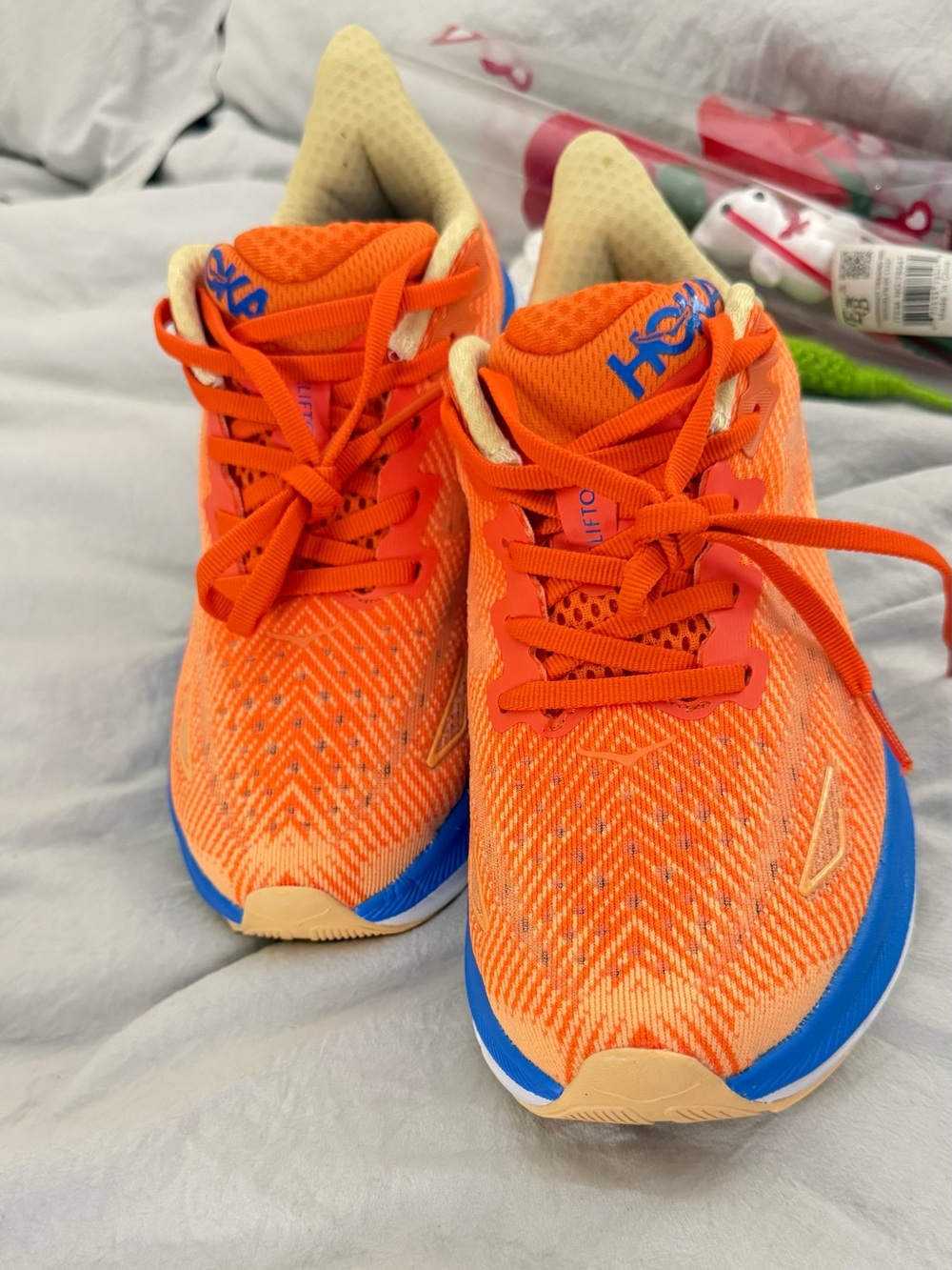 Hoka One One Clifton 9 Running Shoes  Men’s Size 6.5 (new no box)